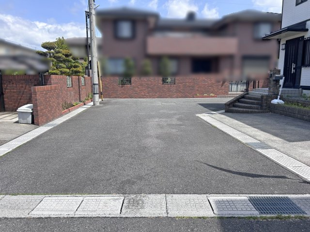 【前面道路含む現地写真】 | 四日市市東日野２丁目 | 前面道路