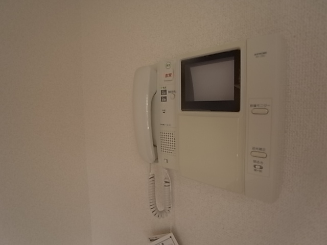 神戸市北区鈴蘭台北町６丁目のアパートのセキュリティ|TV付インターフォン