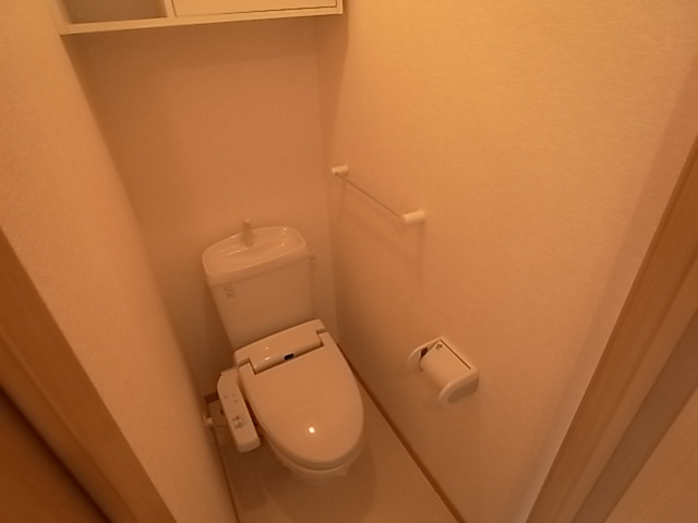 神戸市北区鈴蘭台北町６丁目のアパートのトイレ|ウォシュレット付