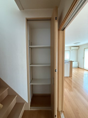 【収納】 | 大津市南小松中古戸建