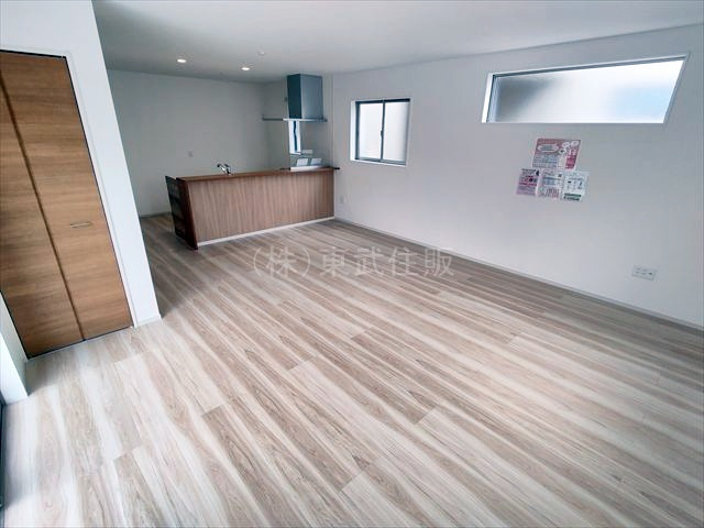 【居間・リビング】の画像