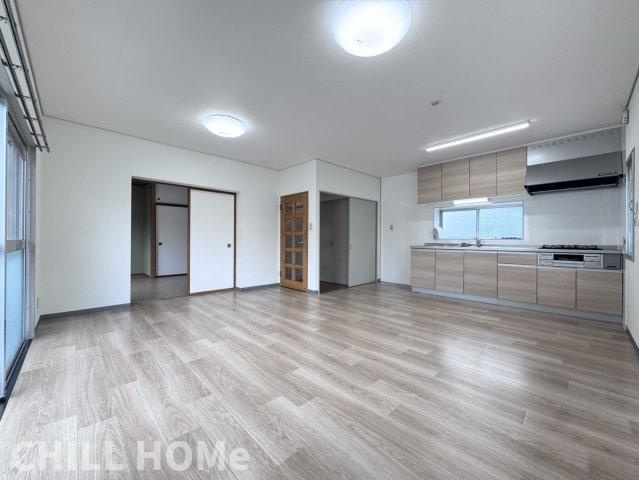 文京町ハイツの居間・リビング|他社様掲載物件もまとめてご紹介、ご案内可能です(^^)/