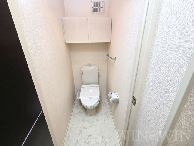 コンフォールのトイレ