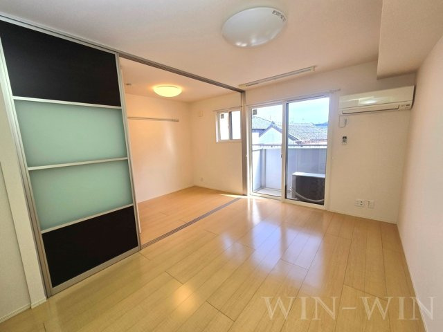 コンフォールの居間・リビング