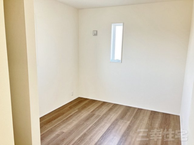 碧南市日進町の洋室|洋室5.06帖