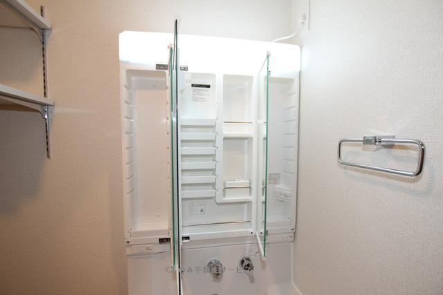 【独立洗面台】 | プレミアム２７番館 | 使いやすい独立洗面台です
プレミアム27番館　101号室　2025年11月10日