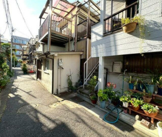 墨田区東向島４丁目の売地の前面道路含む現地写真