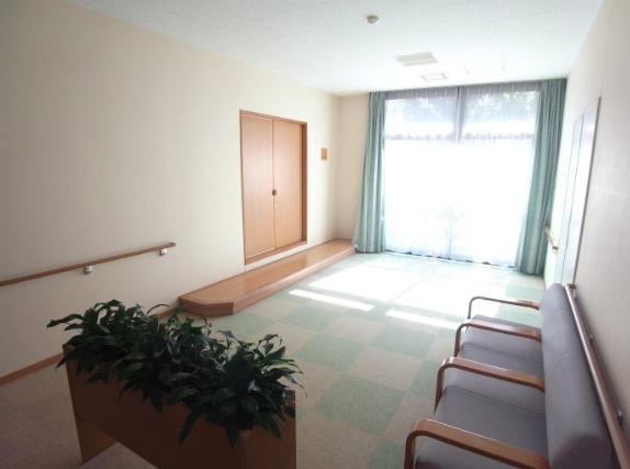 カーサマリア【キャッシュバック対象物件】のエントランス|清潔なエントランスです