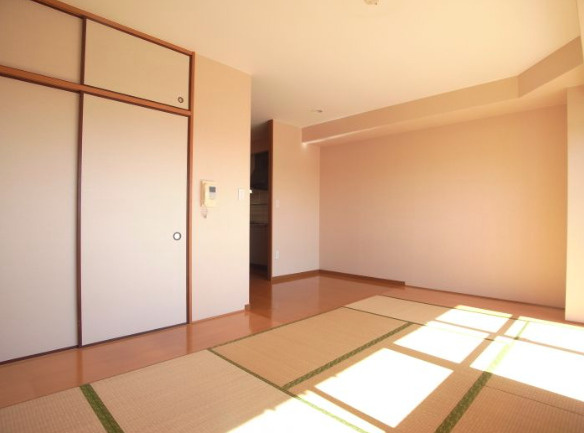 カーサマリア【キャッシュバック対象物件】の和室|フローリングだけでなく、和室もあります