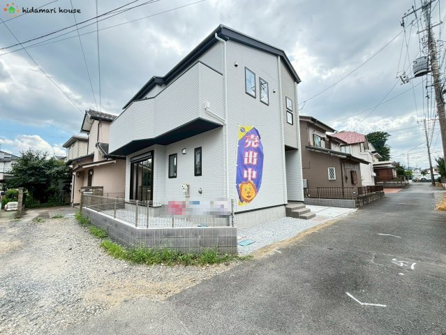 見沼区南中丸3期　新築戸建　クラフトピット01の前面道路含む現地写真