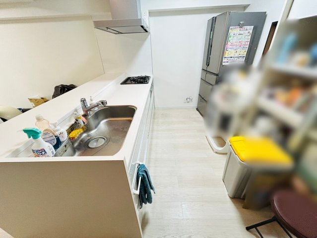 宜野湾市真志喜２丁目の中古マンションのキッチン