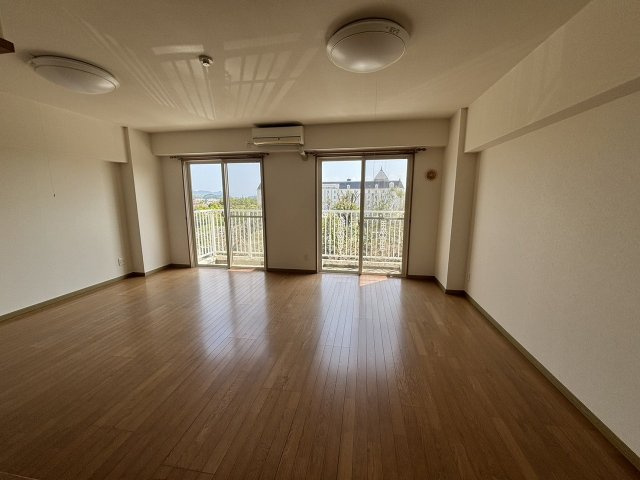 【居間・リビング】 | ブルーメンダールマンションB棟