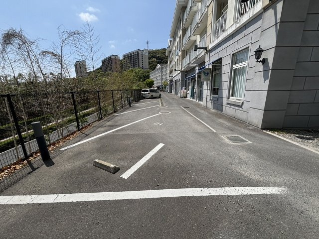 【駐車場】 | ブルーメンダールマンションB棟