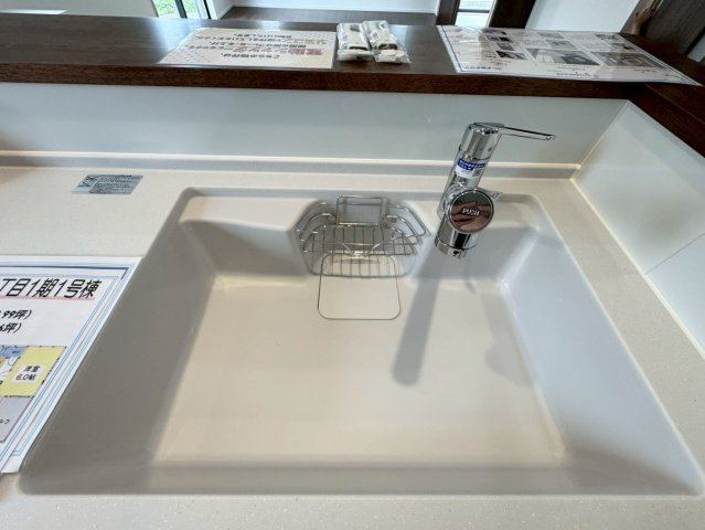 ーBloomーブルームー小倉南区田原3丁目1期　【小倉南区　新築戸建て】のキッチン|浄水器付きなので料理をぐっと美味しく、体に良いものに♪　【小倉南区　新築戸建て】