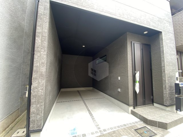 東大阪市吉松２丁目戸建ての駐車場