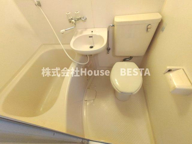 ヒルズコート海岸通の浴室