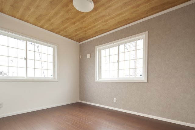 入間郡三芳町大字北永井の新築一戸建の洋室|2階6帖の洋室です。