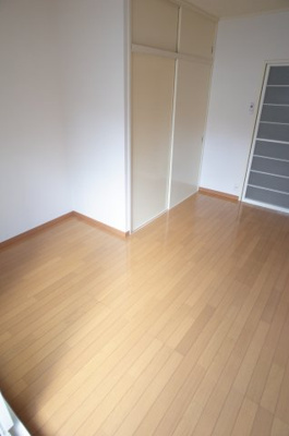 【寝室】 | 神明マンション | さぁ、お部屋作りが楽しみだ！