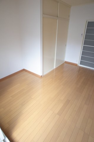 【寝室】 | 神明マンション