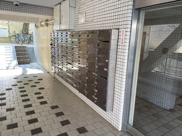 ライオンズマンション白山駅前のエントランス
