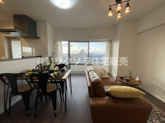 インテリジェントシティのキッチン|LDK12.6帖
■物件内覧・資金計画相談・住宅ローン相談、リフォーム相談、お問合せ受付中■
※当日・翌日のご内覧、ご相談はお電話でのお問合せがスムーズです！