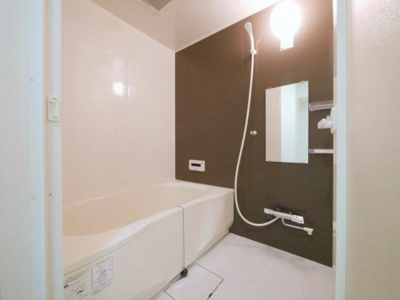 東明マンション壱番館の浴室