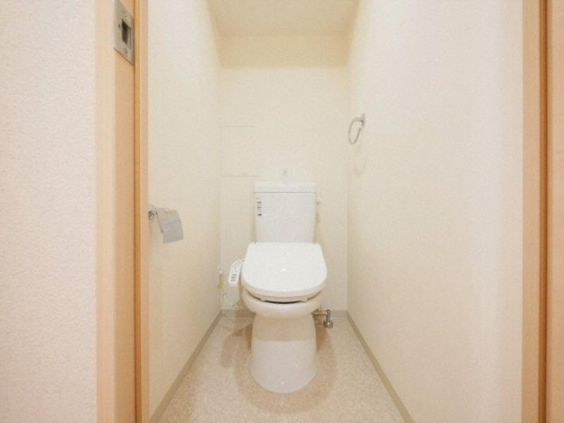 東明マンション壱番館のトイレ