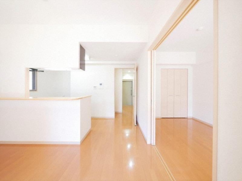 東明マンション壱番館の居間・リビング