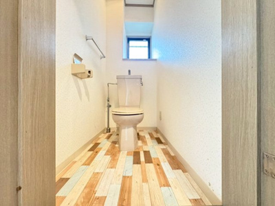 【トイレ】 | パラッツォ・デラ・ルナ