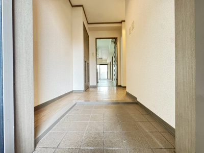 【玄関】 | パラッツォ・デラ・ルナ