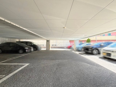 【駐車場】 | パラッツォ・デラ・ルナ