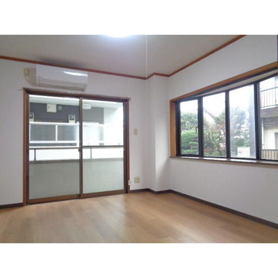 【居間・リビング】 | ワタナベビル