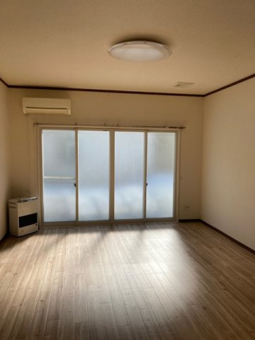 桜団地（H)の居間・リビング|ゆったりとしたリビングです