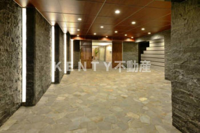 【ロビー】 | Hill Flat Osaki | 建物の内部です