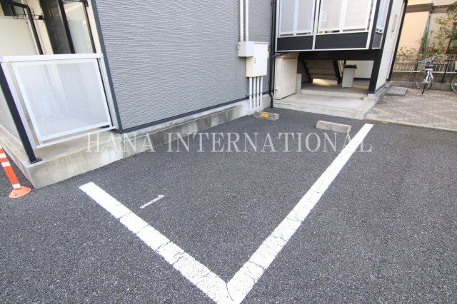 ハッピーエイトの駐車場