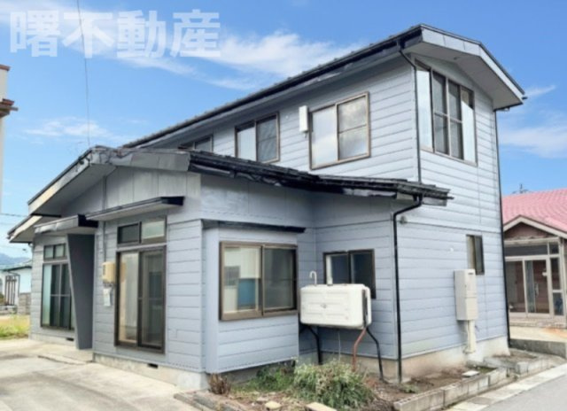 米沢市太田町5丁目2-34　中古住宅