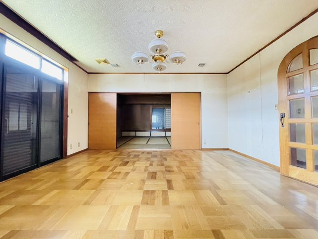 【居間・リビング】 | 前橋市下川町　中古住宅