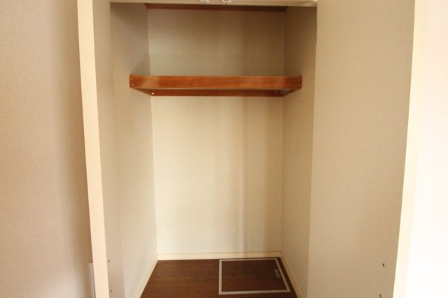 ビオス中小阪の収納