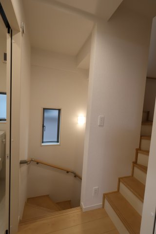 【内装】 | 《仲介手数料無料》中央区上落合６丁目14-1(2号棟)新築一戸建てサニータウン | 撮影日 2025年8月22日 17:00 曇り