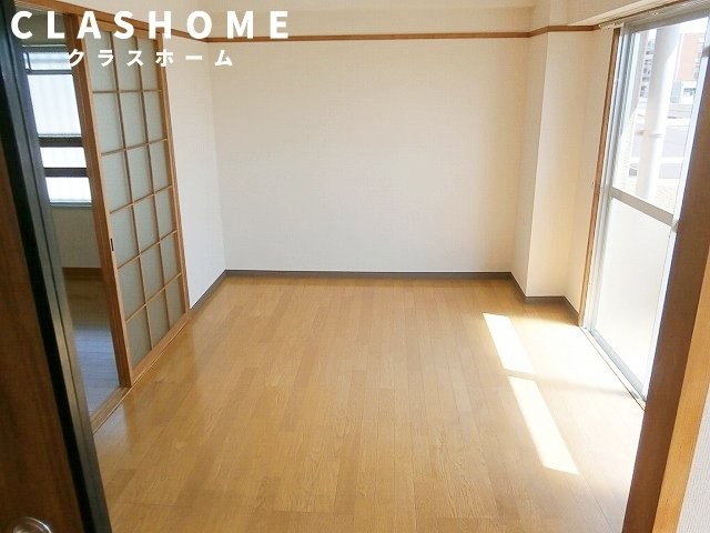 エシール共和　　刈谷市近郊の賃貸ならクラスホーム刈谷店の居間・リビング