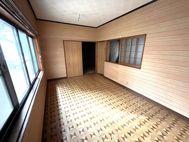 【洋室】 | 中古一戸建　高知市一宮中町３丁目 | 2階