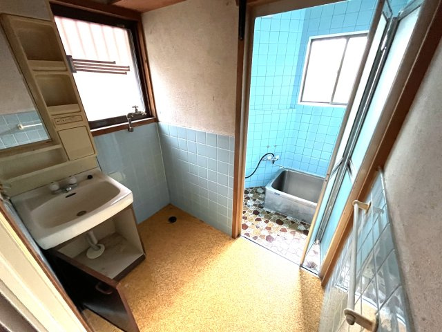 【脱衣所】 | 中古一戸建　高知市一宮中町３丁目