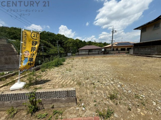 川西市湯山台２丁目売り土地の外観