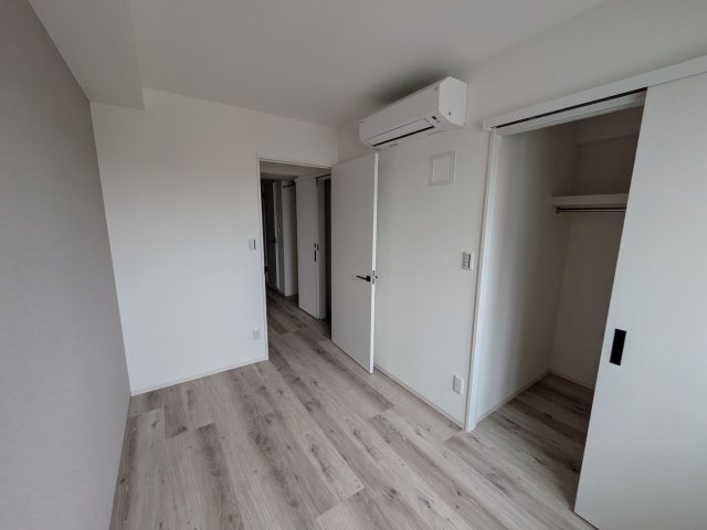 ルミアージュ登戸の洋室