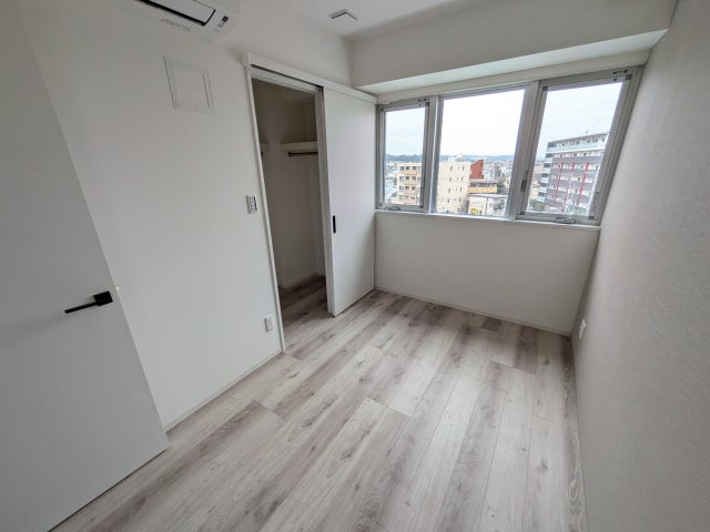 ルミアージュ登戸の洋室