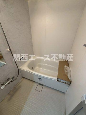  | アベニュー瓢箪山