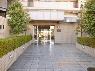 【エントランス】