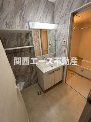  | アベニュー瓢箪山