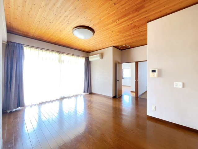 【居間・リビング】 | 前橋市江田町　中古住宅