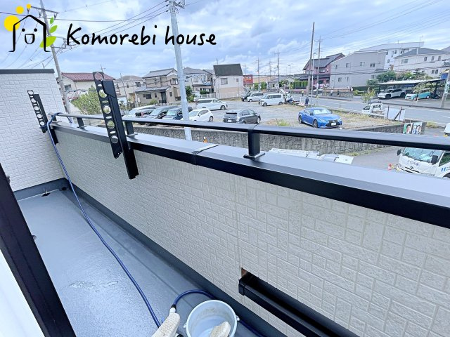 桶川市上日出谷南3丁目　新築一戸建て　ブルーミングガーデン　01のバルコニー|バルコニーからの眺めを楽しみながら食事をしませんか